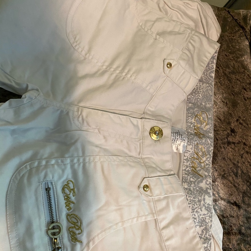 Ecko White Capris